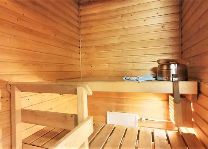 Kotimaailma - Tilava Saunallinen & Parvekkeellinen Kaksio - Verstaankatu 아파트 *